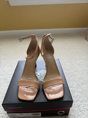 Vince Camuto Women's Nude Patent Ankle-Strap Sandals Size 7